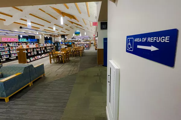 The inside of Gilroy library