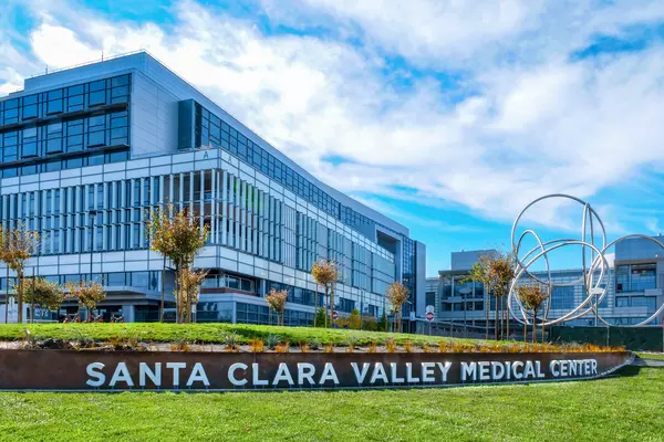 image of exterior of Santa Clara Valley Medical Center